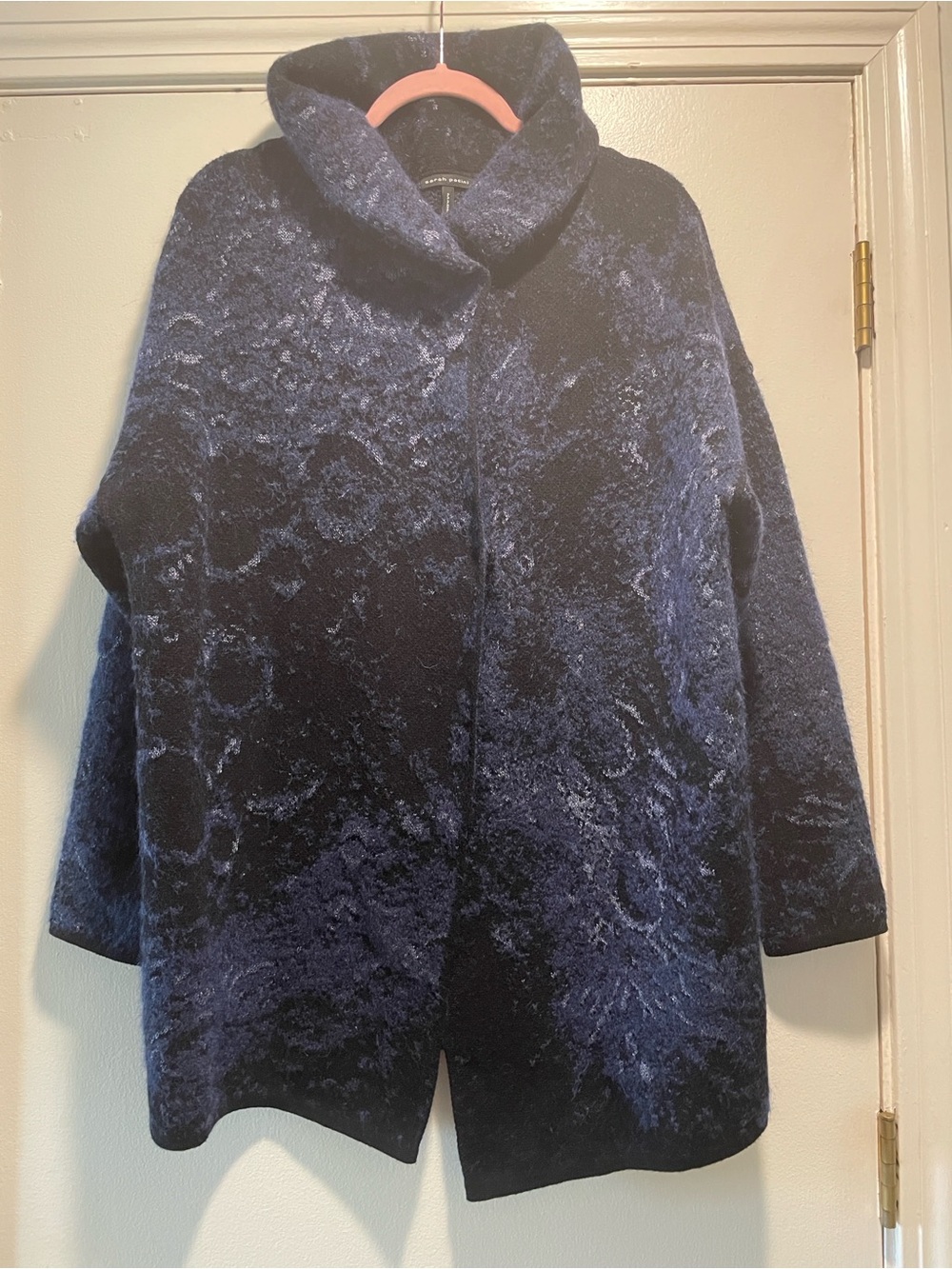 Sarah Pacini Navy Jacquard Oversized Knit Cocoon Jacket Snap Closure Cardigan
